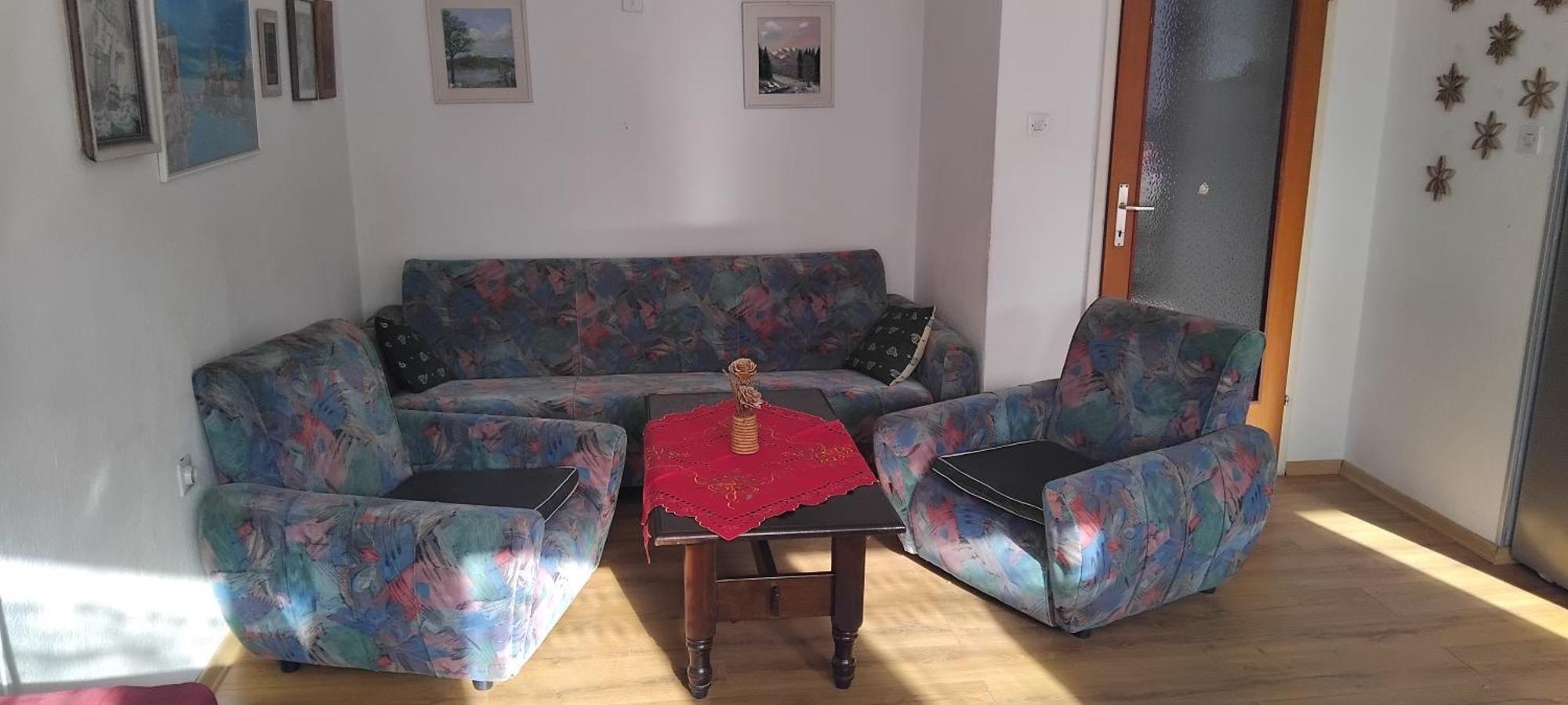 Paskali Apartment *